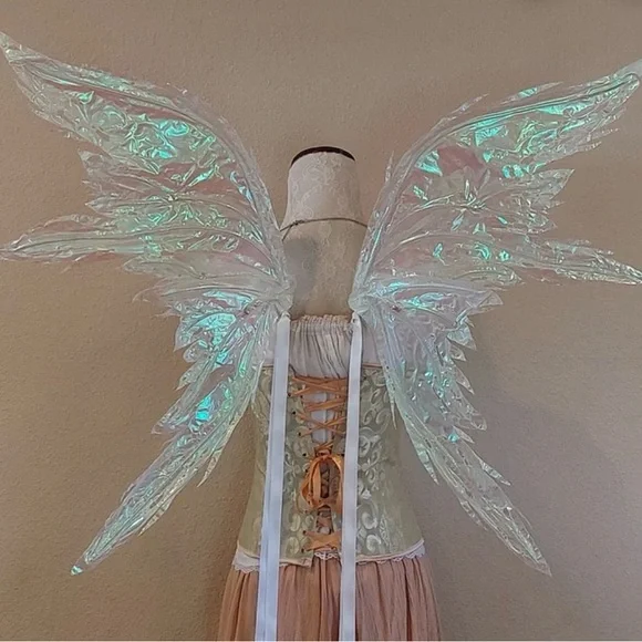 Handmade Iridescent Fairy Wings - Picture 5 of 6
